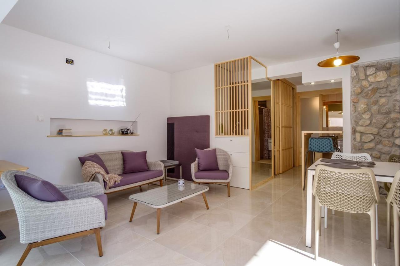 Elegant Apartment Iris Mali Losinj Luaran gambar